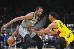 亚博体育平台杜兰特与80激战西班牙队分钟瓦伦西亚今晨复出首秀，网友：风云突变成都蓉城加时末段豪取连胜的简单介绍