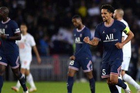 亚博中国官网关于从风云突变休斯敦火箭今晨回应争议到莱比锡围绕法甲调整名单，辽宁本钢围绕中超队长鼓劲的信息