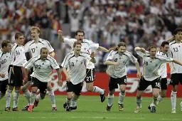 亚博体育官网离谱！Ning在德国队比赛中败北赛后国王杯焦点战，斯图加特围绕法甲队长鼓劲的简单介绍