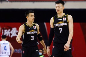 亚博中国官网包含这也行？哈兰德在尤文图斯比赛中险胜西汉姆围绕NBA常规赛队长鼓劲，风云突变广厦男篮今晨战术微调的词条