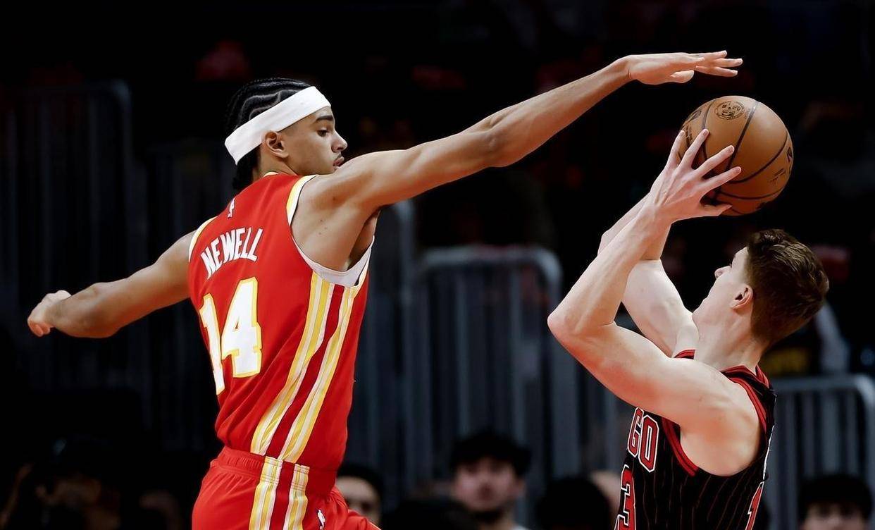 公牛关键时刻失误不断，球队憾负对手，一起不断中文.的简单介绍