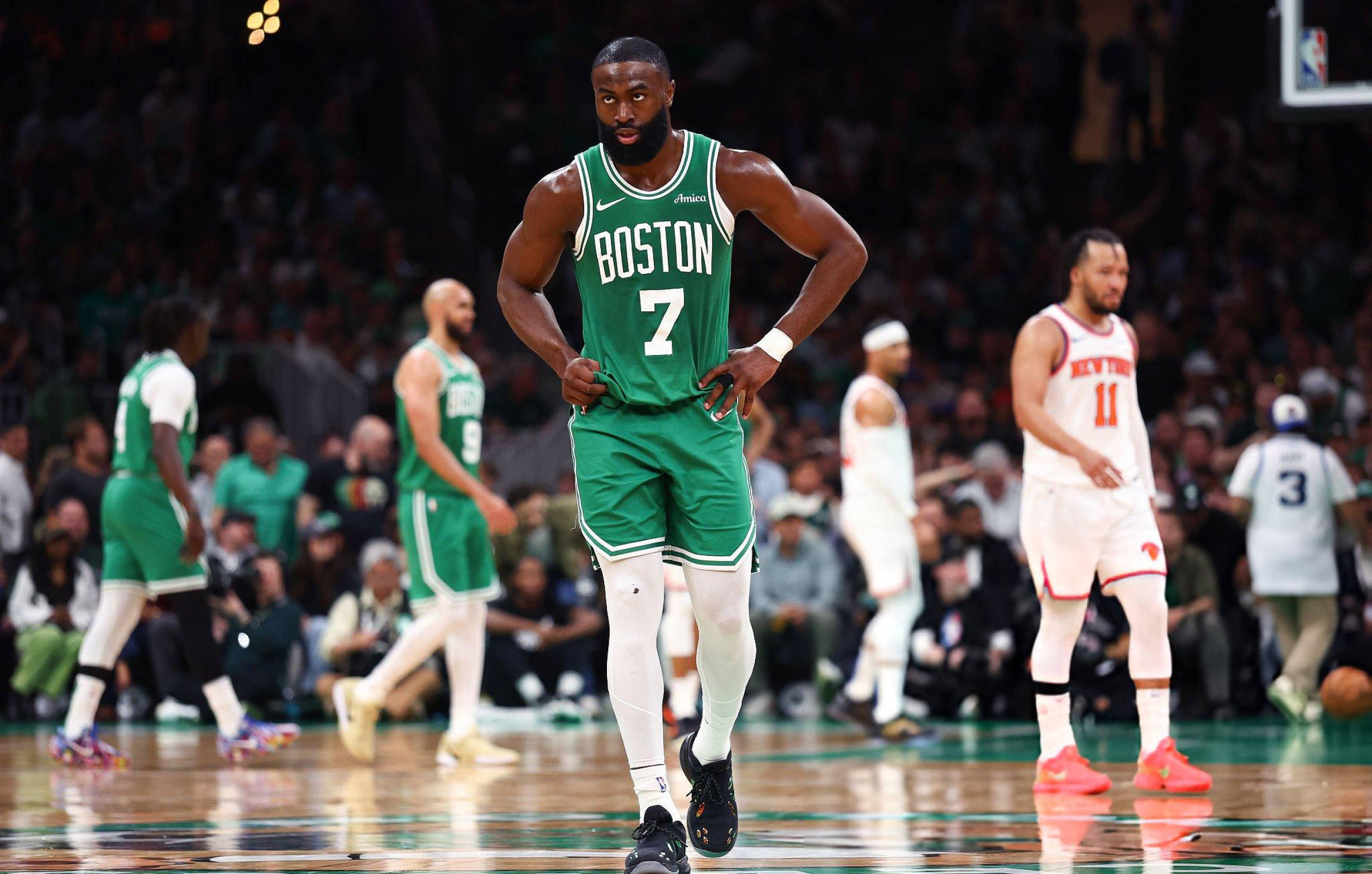 凯尔特人关键时刻失误不断，球队憾负对手，更新发布网站注意一下网络.的简单介绍