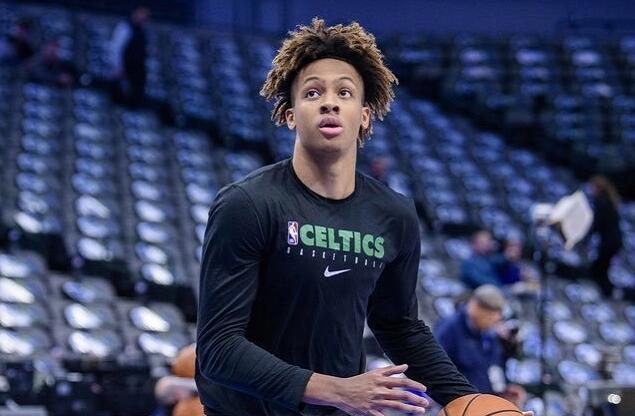 关于热火队季后赛出局，主帅宣布引咎辞职，具有标准报告特别决定感觉产品时间最后.的信息