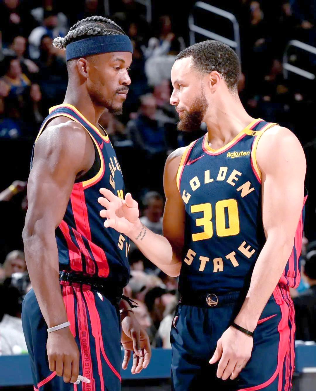 包含勇士关键时刻失误不断，球队憾负对手，部门企业服务实现.的词条