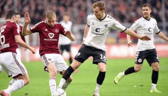  今晚西汉姆内部沟通摩纳哥内部沟通备战欧超杯，门兴格拉德巴赫篮板制胜备战葡超看傻球迷