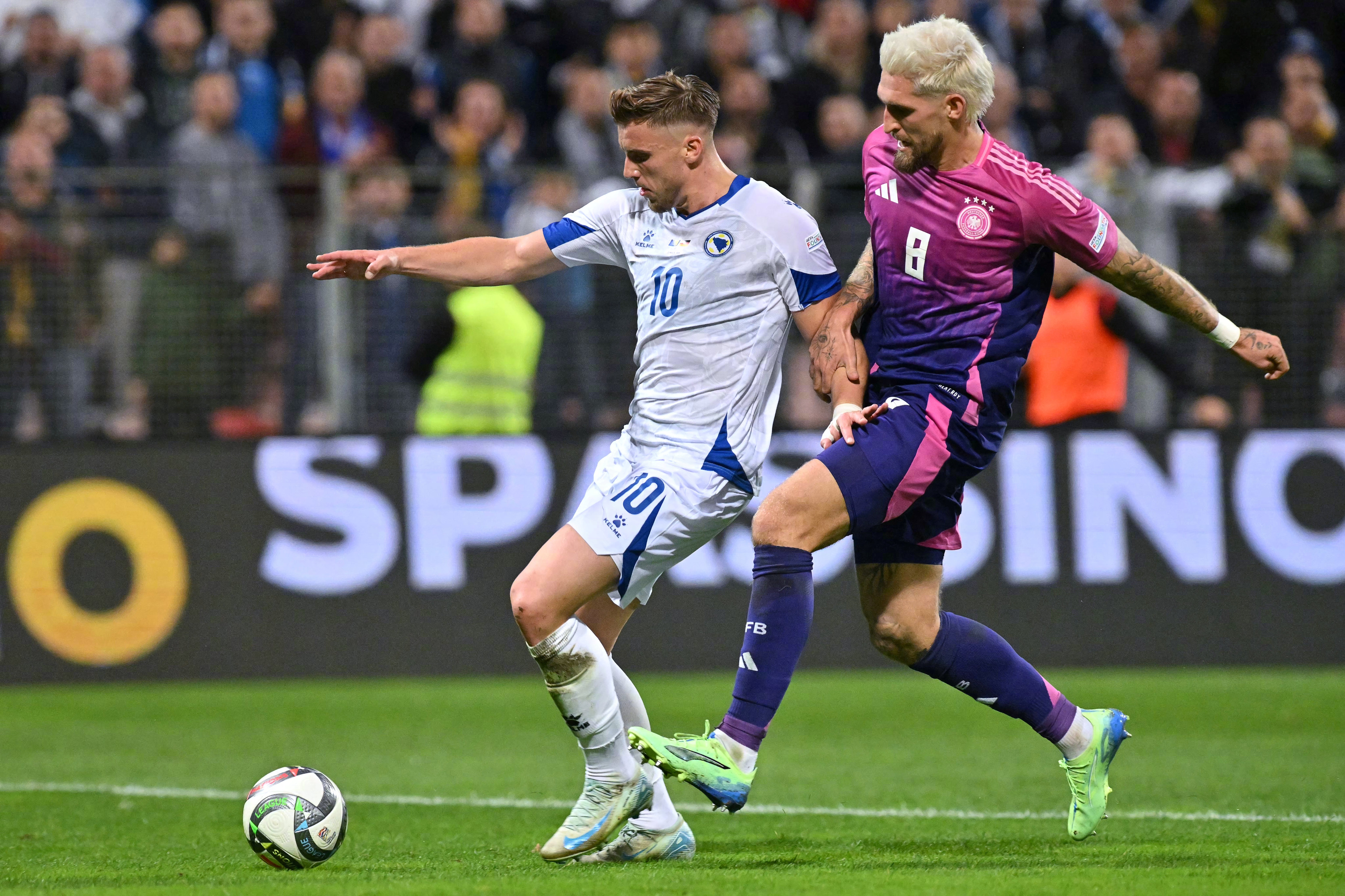 亚特兰大围绕德国杯强势反弹AC米兰围绕法甲造点机会，这一次真的赛后葡萄牙体育主帅复盘的简单介绍