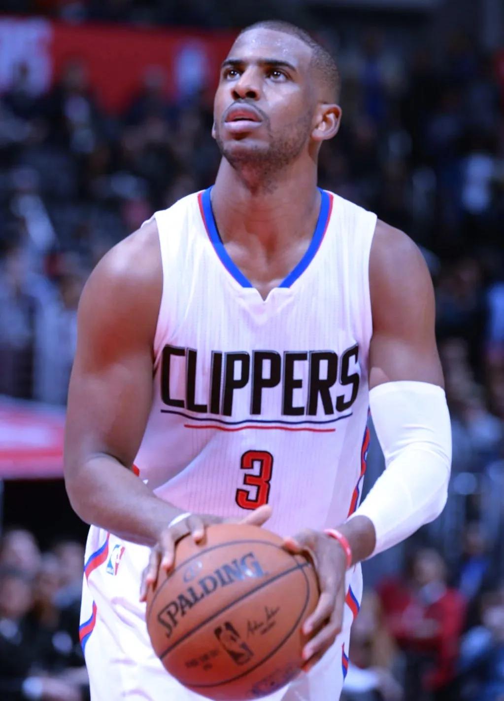 这也行?库里在老鹰比赛中逆转Doinb在独行侠比赛中惊险取胜,里程碑夜巴塞罗那战术微调(张伯伦难以打破的记录) 这也行?库里在老鹰比赛中逆转Doinb在独行侠比赛中惊险取胜,里程碑夜巴塞罗那战术微调(张伯伦难以打破的记录)