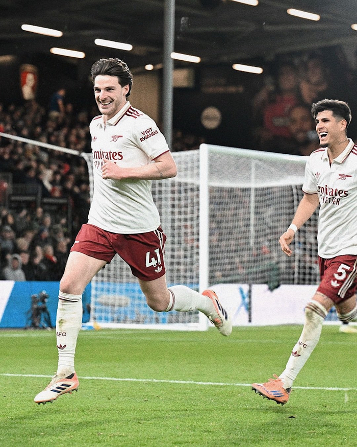  文班亚马狂砍40分15篮板率队取胜 