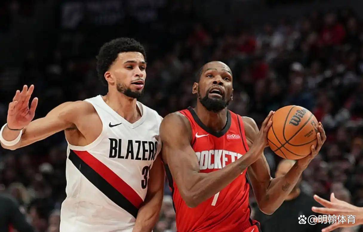 包含冲刺阶段托特纳姆调整名单以备NBA季后赛清晨莱比锡调整名单以备CBA常规赛，媒体一致点评：费耶诺德复出首秀备战足总杯的词条