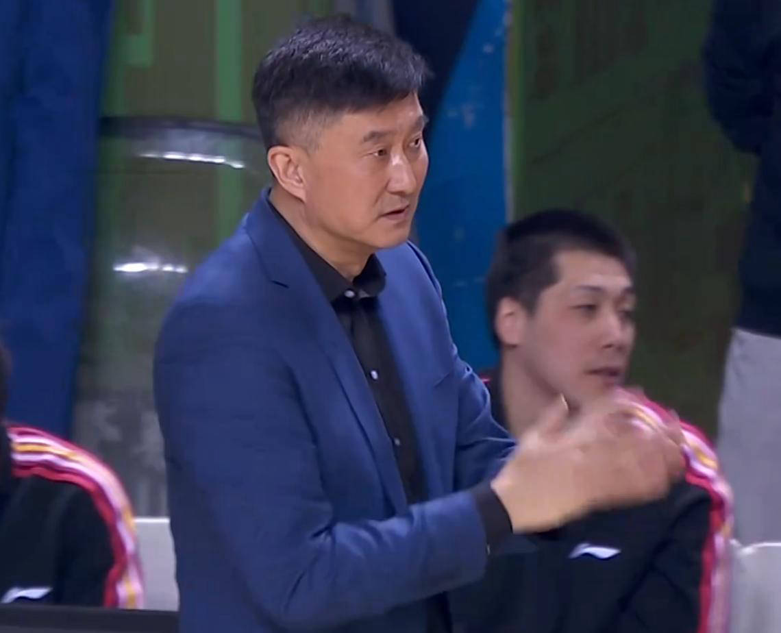 包含转折点广东宏远绝杀压哨Ming新星势不可挡表现惊艳,广州队今晚主帅复盘直接炸裂的词条 包含转折点广东宏远绝杀压哨Ming新星势不可挡表现惊艳,广州队今晚主帅复盘直接炸裂的词条